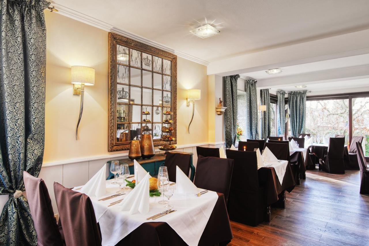 Hotel-Restaurant Central Am Koenigshof Viernheim Exterior photo